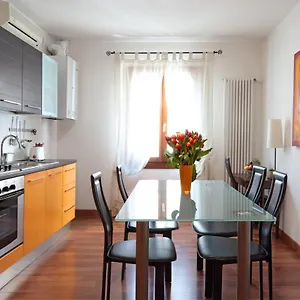 Apartment Padovaresidence - Tra Piazza Delle Erbe E Il Duomo, Padova